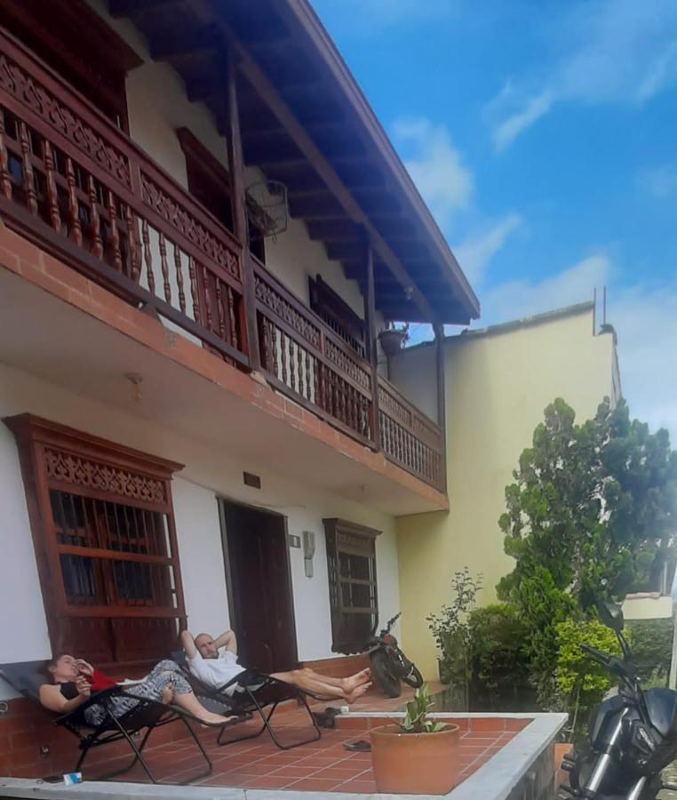 Cafe Racer Hostel Jardin Exterior photo